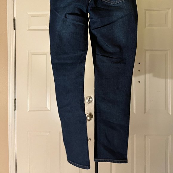 Medium blue wash cropped skinny jeans, stretchy soft denim - Picture 2 of 5